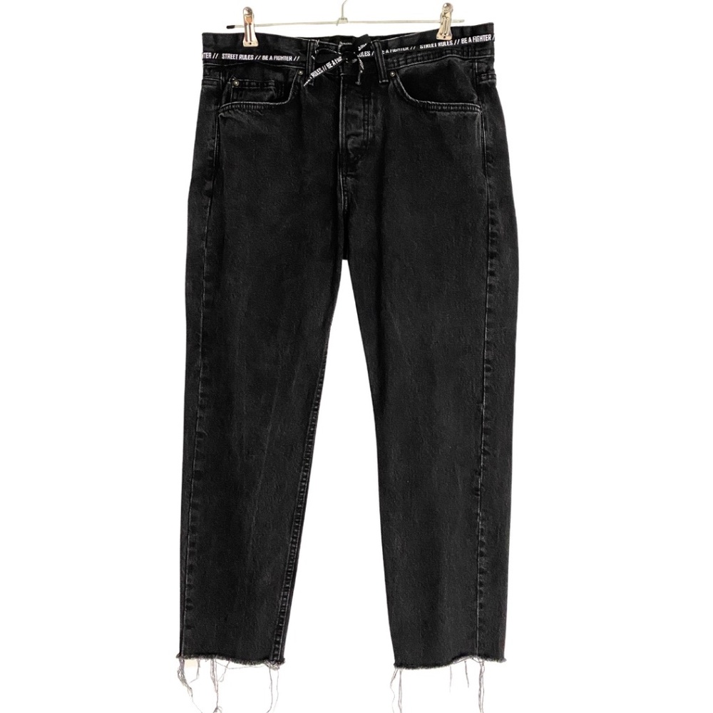 Bershka Women’s Black 100% Cotton Distressed Slim Cropped Denim Jeans [US 30]